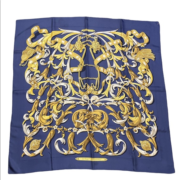 Hermes Hommage A Charlies Grenier architects de L’opera se Paris silk scarf. - Picture 1 of 4